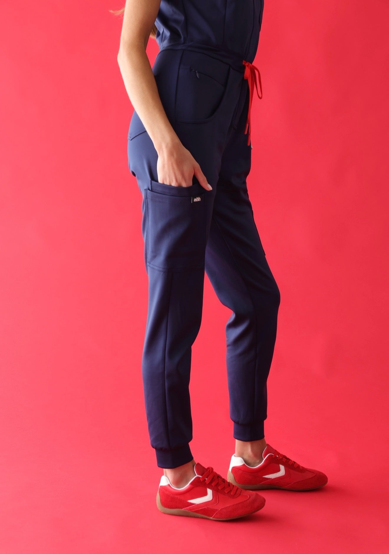 THE VIVIENNE — Jumpsuit · LUXé™